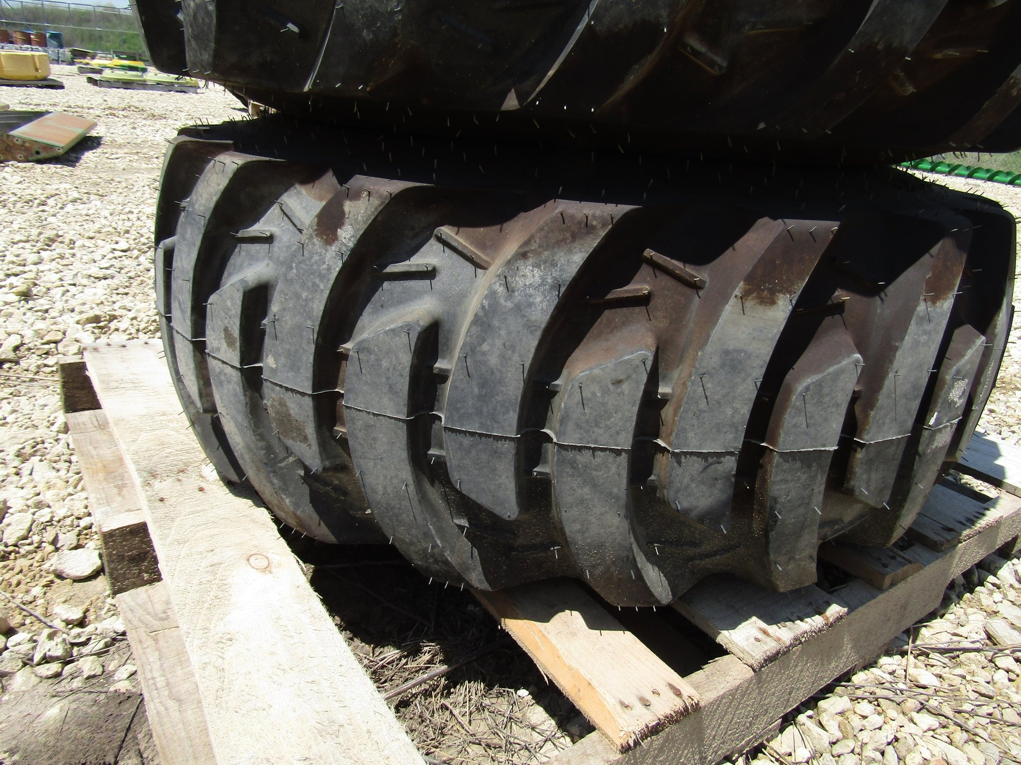 (4) Tires and Wheels Set thumbnail 7