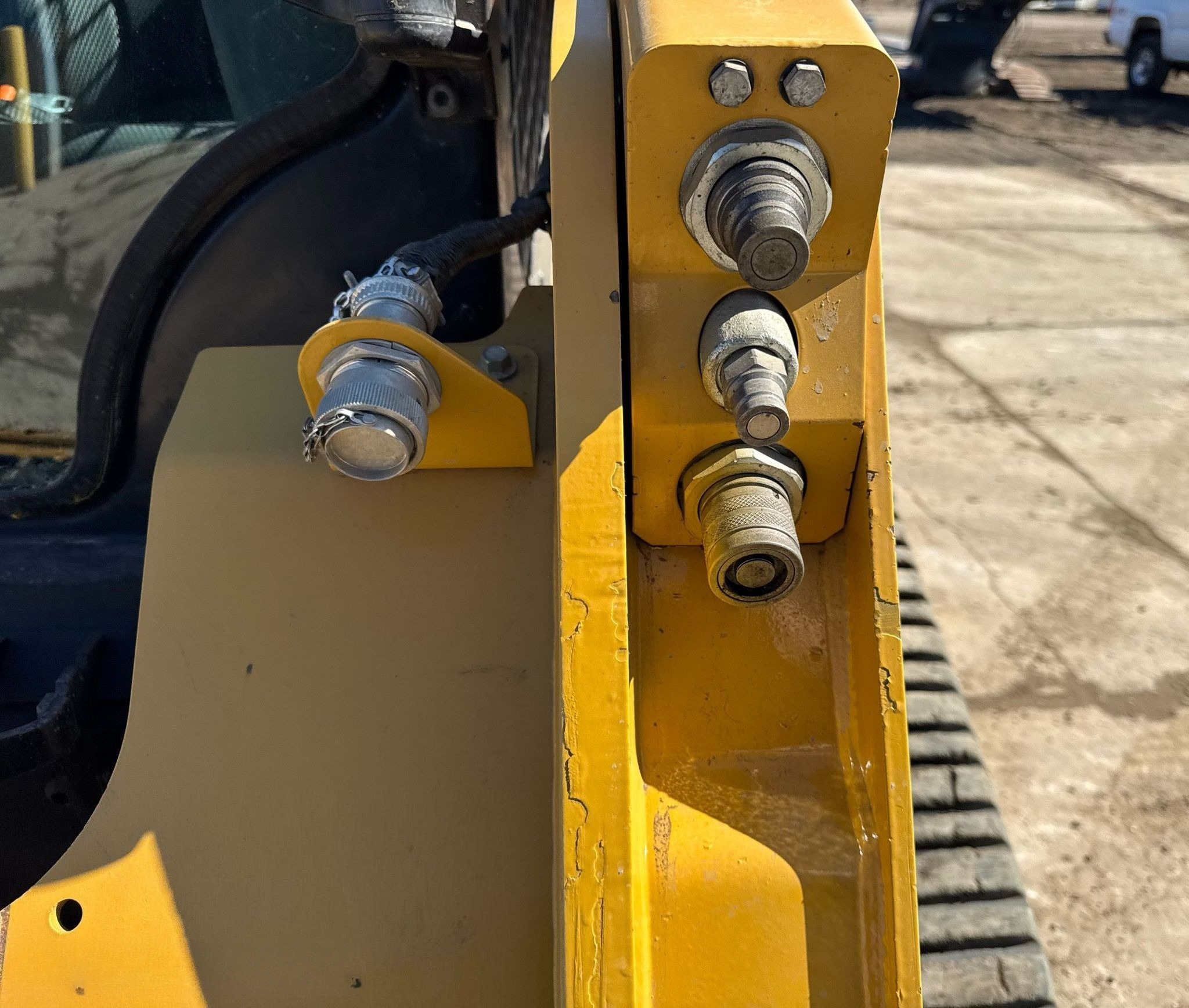 2022 Caterpillar 259D3 Tracked Skid Steer Loader thumbnail 6