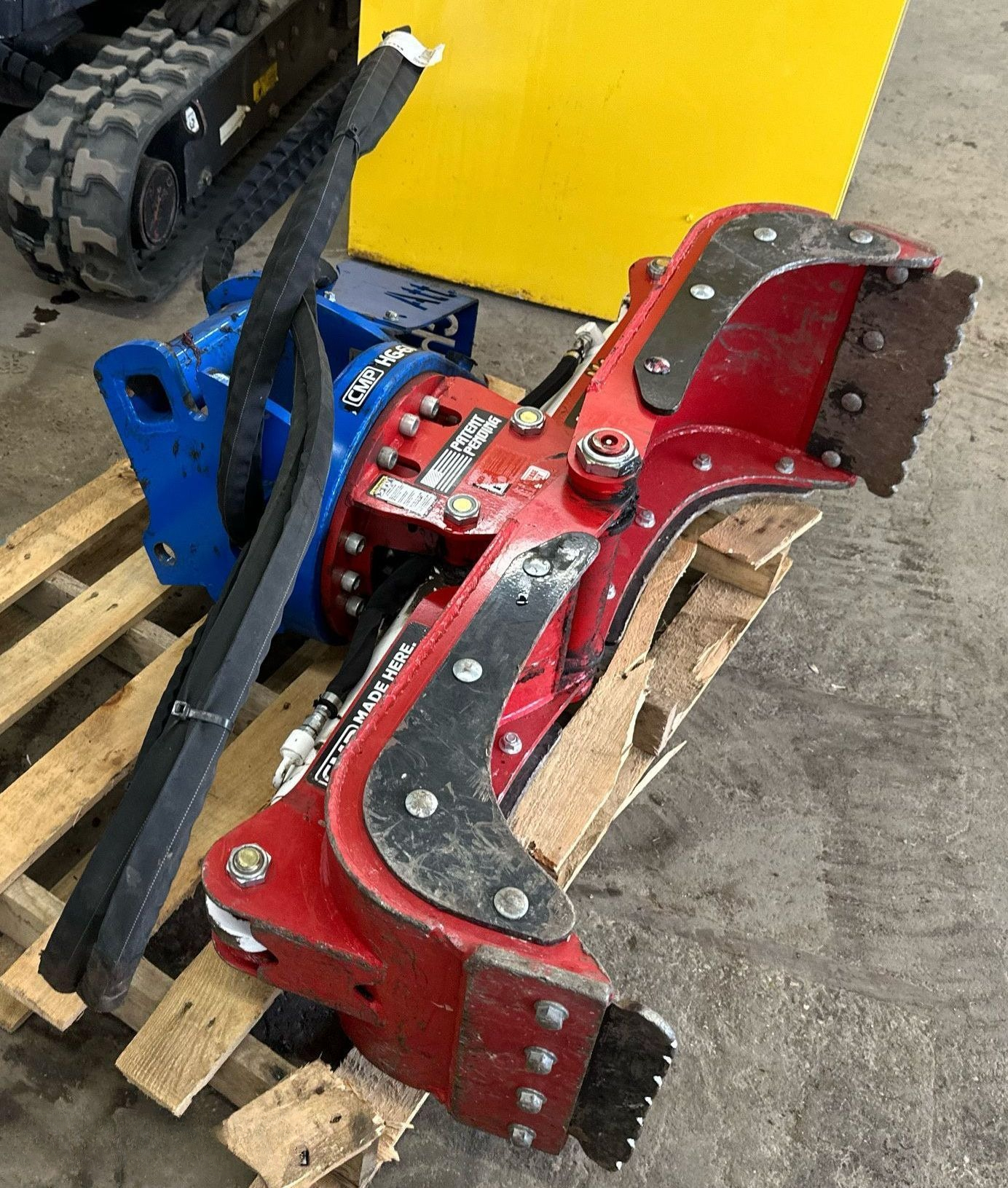 CMP HG61 Rotating Excavator Grapple thumbnail 3
