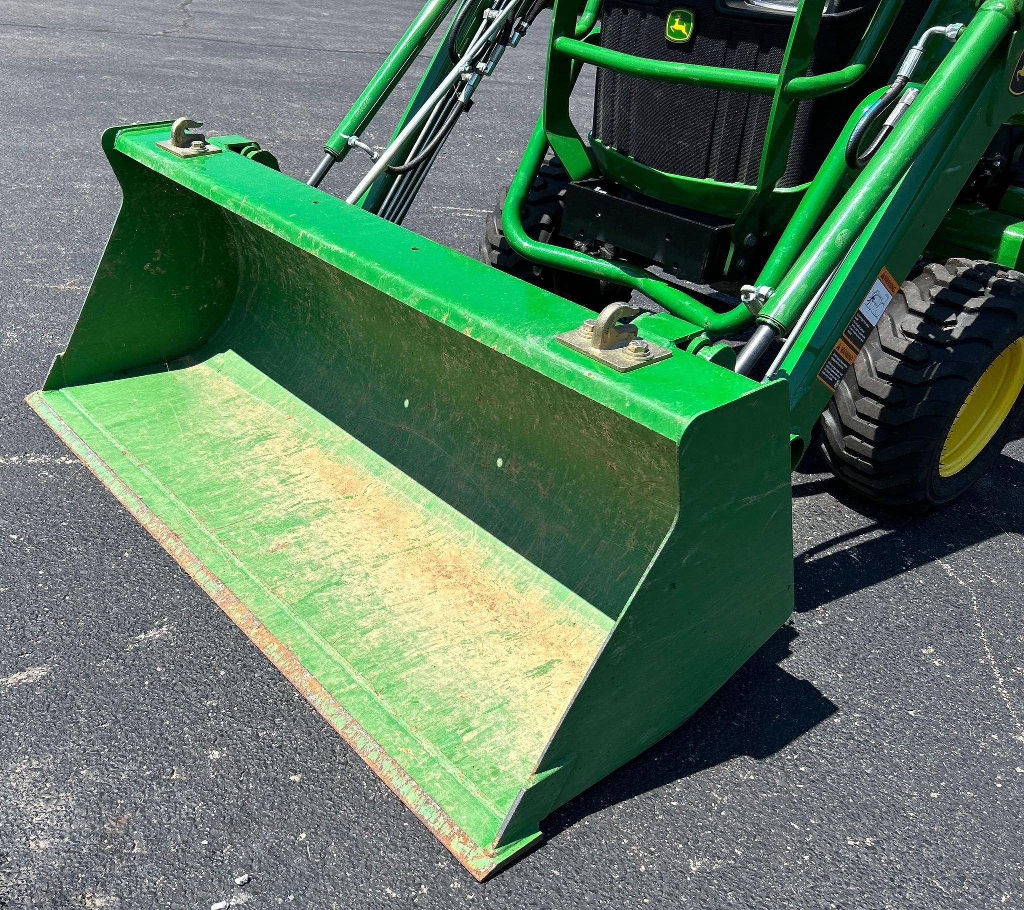 2019 John Deere 1025R thumbnail 5