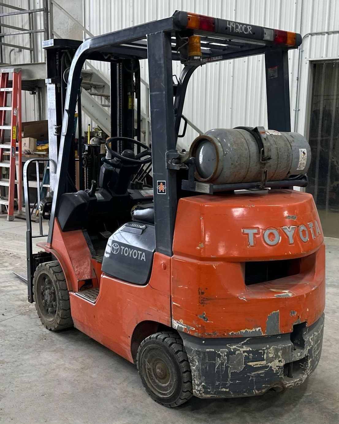 2015 Toyota 7FGCU25 Forklift thumbnail 4